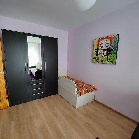 Dainai Apartament Šiauliai Екстериор снимка