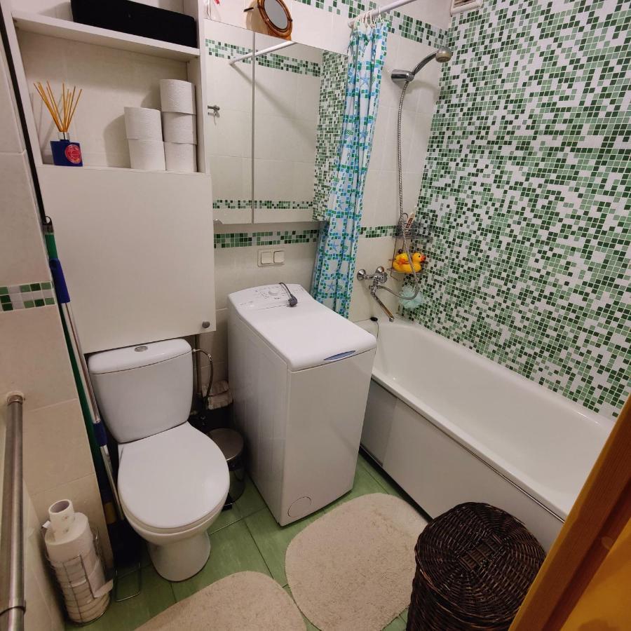 Dainai Apartament Šiauliai Екстериор снимка